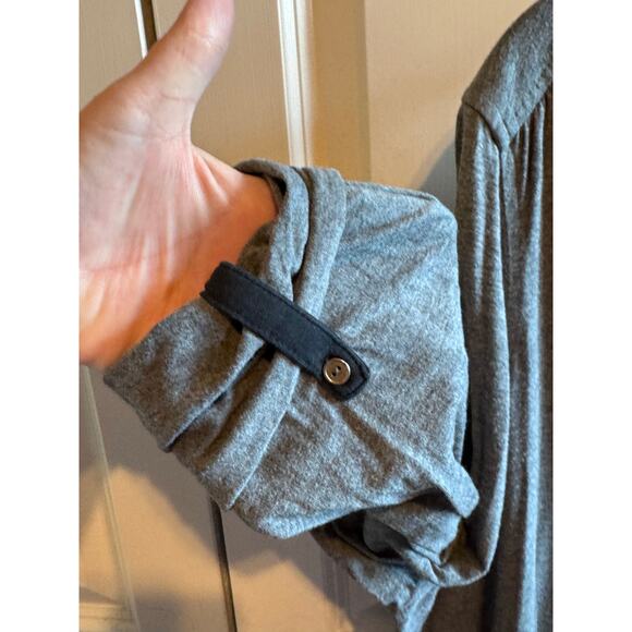 Lands' End Women's Long Sleeve Gray Black Trim Snap Detail Tunic Shirt Plus 3X - Picture 3 of 9